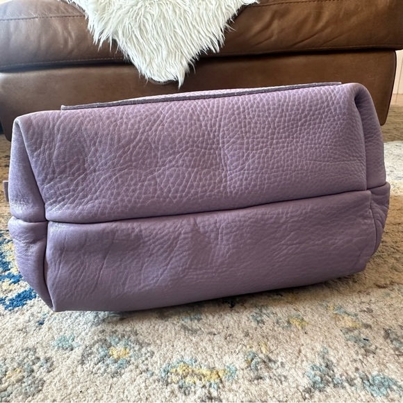 NEW 🦄 Portland Leather Large Wisteria Zip Tote - Picture 3 of 16